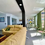 Trinisol High Views Levante